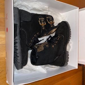 BALMAIN Paris women boots black sz 36. Worn once. Originally from Saks .